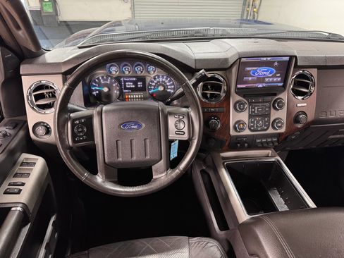 Used 2013 Ford F250 Lariat w/ Lariat Ultimate Pkg image 23