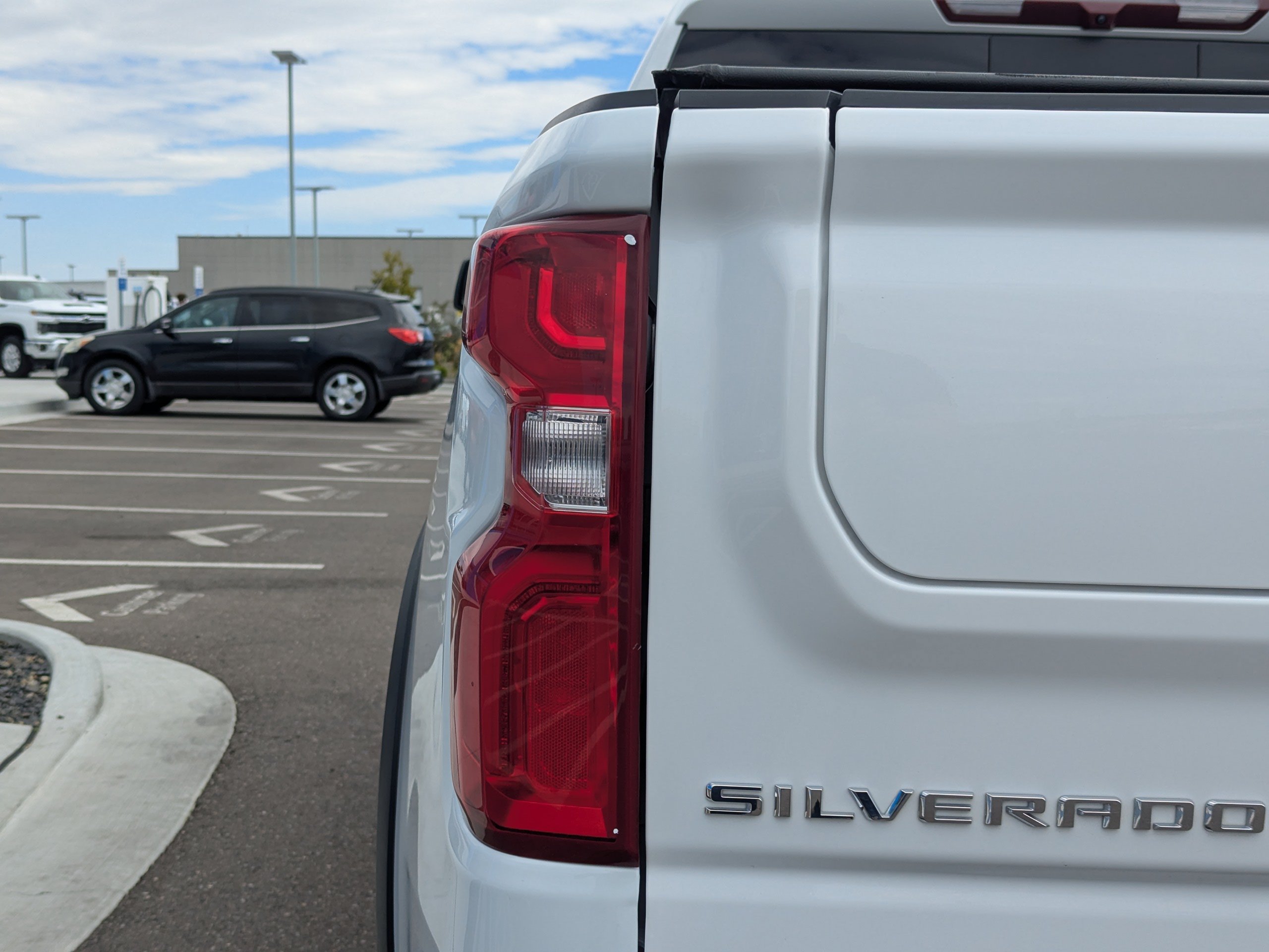 Certified 2024 Chevrolet Silverado 1500 ZR2 AWD/4WD image 48