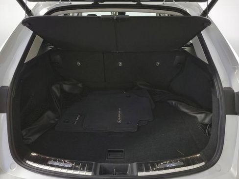 Used 2024 Lexus NX 250 FWD w/ Towing Package (2000 Lbs) image 27