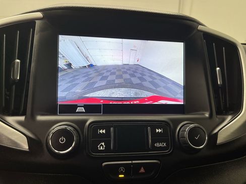 Certified 2024 GMC Terrain SLT image 5