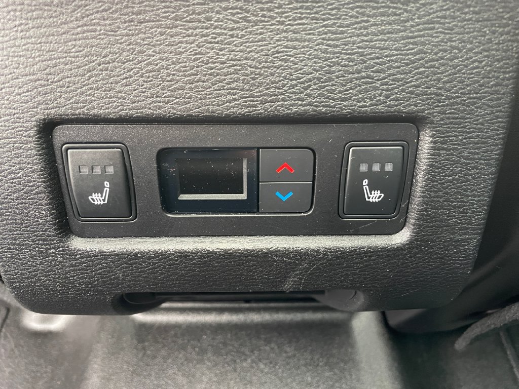 Used 2023 Mitsubishi Outlander SEL Black Edition AWD/4WD image 36