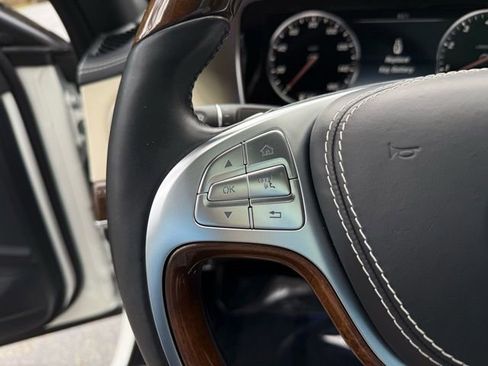 Used 2015 Mercedes-Benz S 550 Sedan image 14