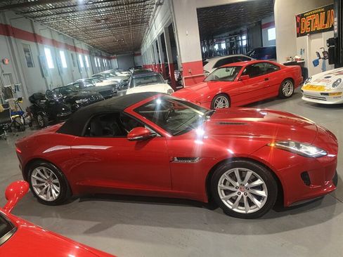 Used 2015 Jaguar F-TYPE Convertible RWD image 43