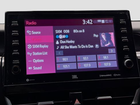 Used 2024 Toyota Camry XSE FWD image 9