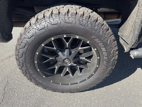 Used 2020 Chevrolet Silverado 1500 RST image 11