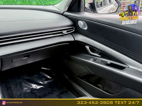 Used 2023 Hyundai Elantra Blue FWD image 21