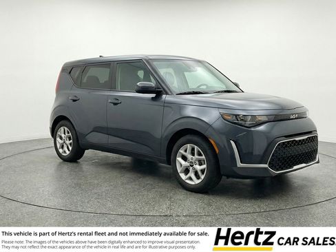 Used 2025 Kia Soul LX w/ LX Technology Package image 1