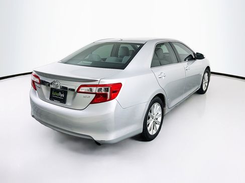 Used 2012 Toyota Camry XLE w/ Leather Pkg FWD image 9
