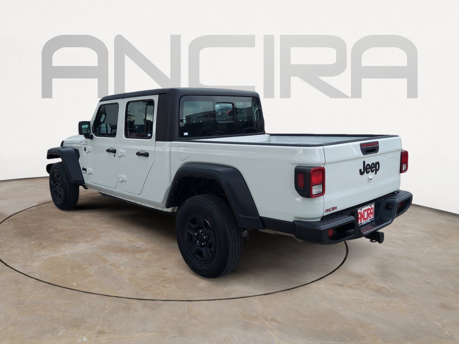 Used 2024 Jeep Gladiator Sport AWD/4WD image 8