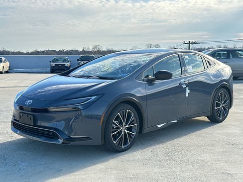 New 2026 Toyota Prius XLE image 2