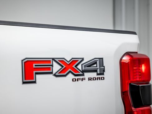 Used 2025 Ford F250 King Ranch AWD/4WD image 14