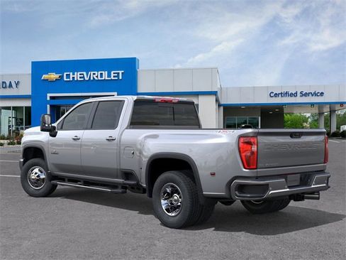 New 2026 Chevrolet Silverado 3500 LT w/ Texas Edition image 3