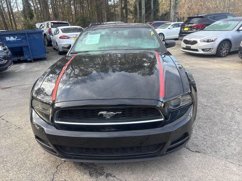 Used 2014 Ford Mustang Coupe image 3