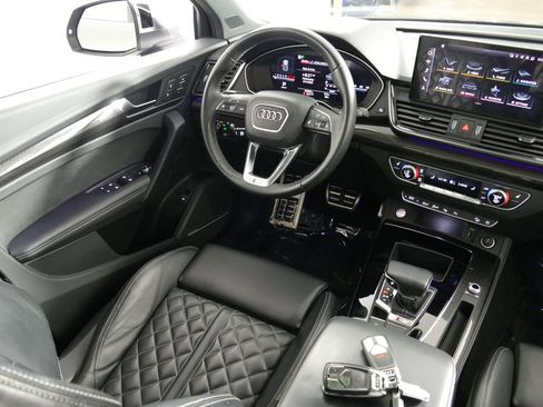 Used 2023 Audi SQ5 Prestige w/ Prestige Package AWD/4WD image 25