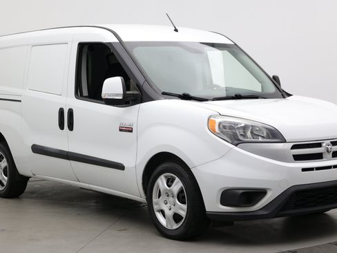 Used 2017 RAM ProMaster City Tradesman SLT w/ Rear Back-up Camera Group FWD image 3