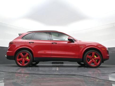 Used 2018 Porsche Cayenne S AWD/4WD image 28