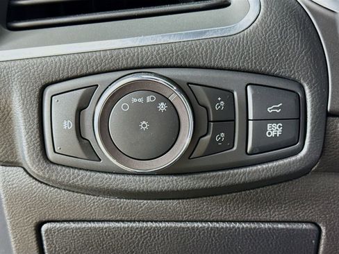 Used 2020 Ford Edge ST image 10