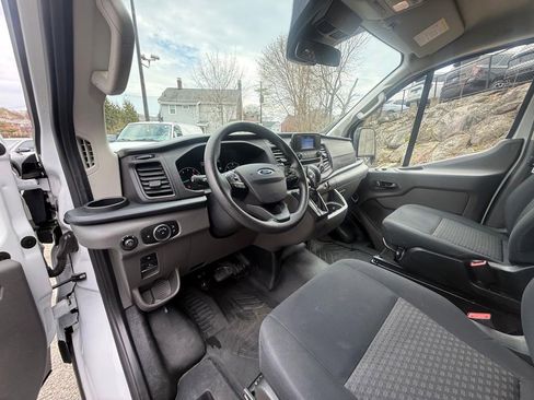 Used 2024 Ford Transit 250 Low Roof w/ Exterior Upgrade Package RWD image 15