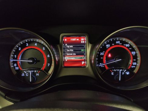 Used 2017 Dodge Journey Crossroad AWD/4WD image 23