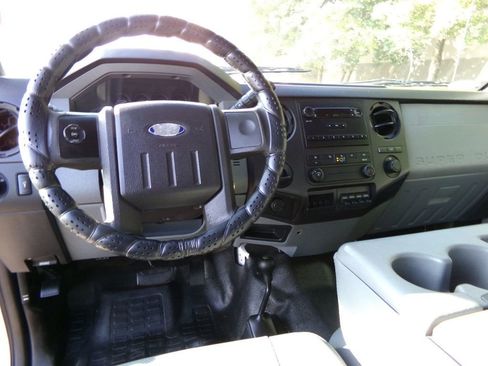 Used 2011 Ford F350 XL w/ PWR Equipment Group image 17
