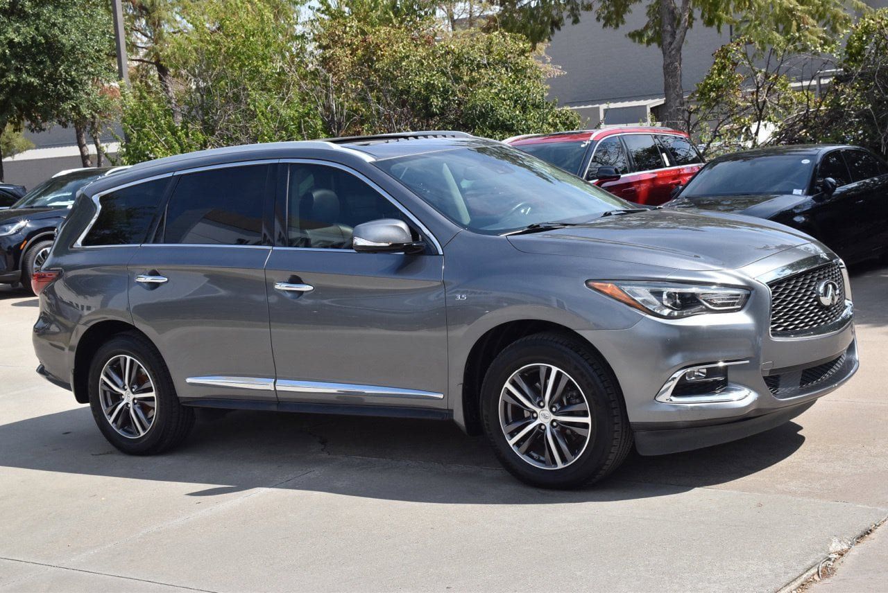 Used 2019 INFINITI QX60 Luxe w/ Essential Package FWD image 5