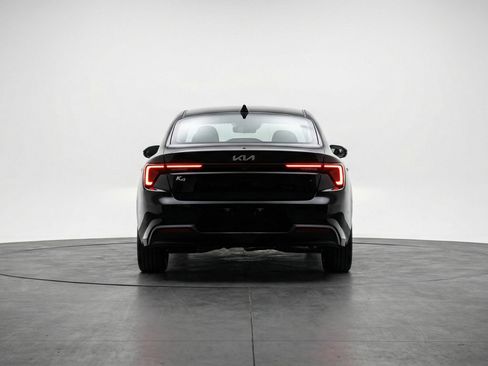 Used 2025 Kia K4 LXS image 7