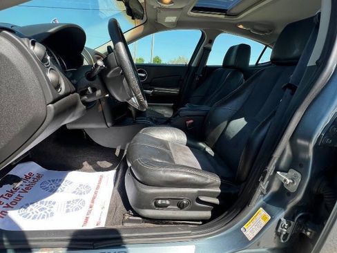 Used 2006 Pontiac Grand Prix GXP w/ Sun And Sound Package FWD image 10
