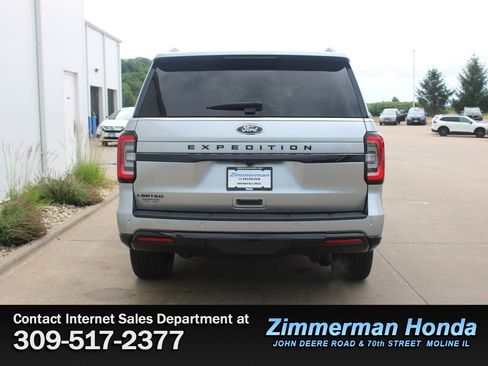 Used 2023 Ford Expedition Limited AWD/4WD image 5