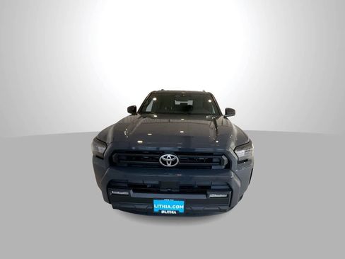 New 2026 Toyota 4Runner SR5 image 3