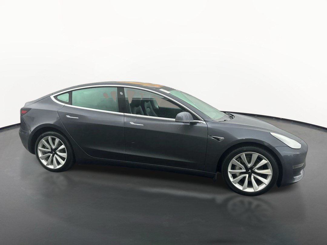 Used 2018 Tesla Model 3 Long Range AWD/4WD image 2