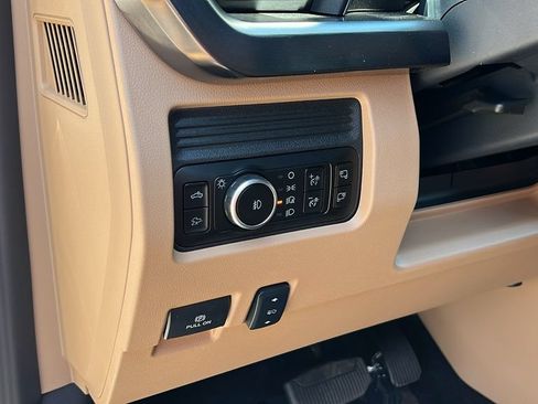 New 2026 Ford F250 Lariat w/ Lariat Ultimate Package AWD/4WD image 14