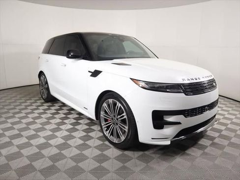 New 2025 Land Rover Range Rover Sport Autobiography image 3