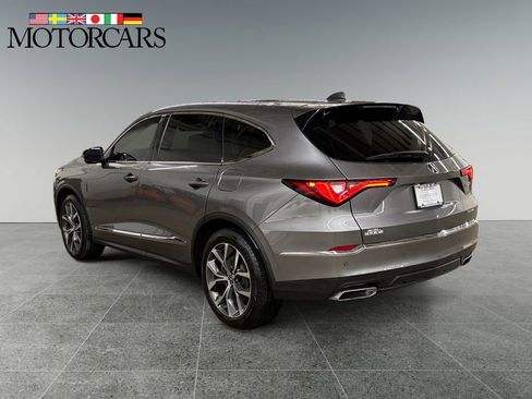 Used 2022 Acura MDX SH-AWD w/ Technology Package image 5