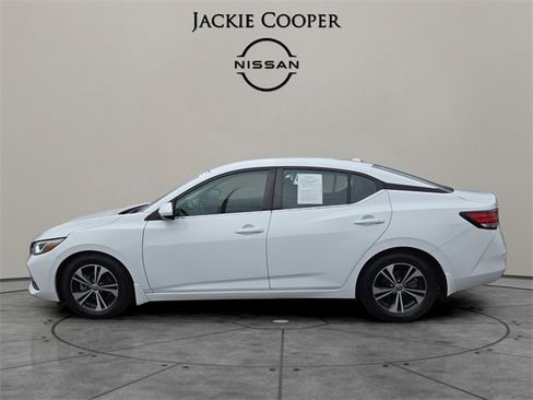 Used 2022 Nissan Sentra SV w/ Trunk Package image 2