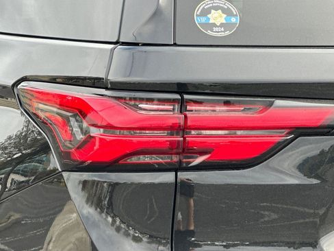 Certified 2023 Chevrolet Traverse RS image 50