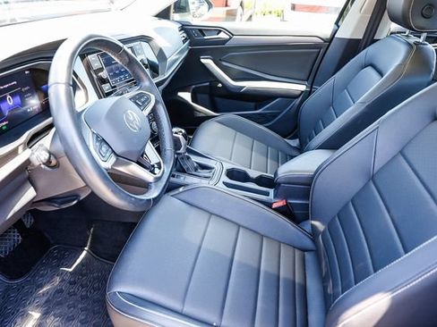 Used 2023 Volkswagen Jetta SE FWD image 23