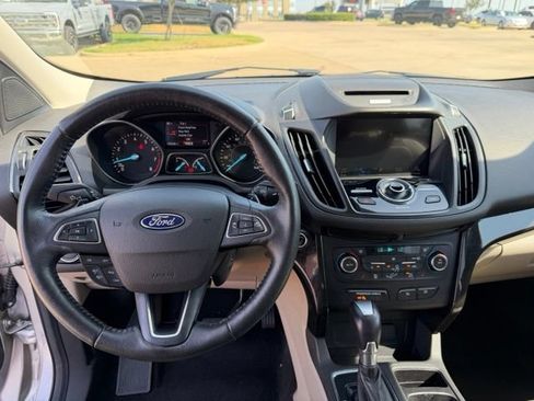 Used 2017 Ford Escape Titanium FWD image 13