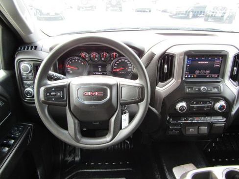 Used 2020 GMC Sierra 1500 4x4 Crew Cab image 10