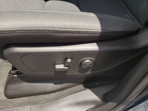 Certified 2022 RAM 1500 Big Horn AWD/4WD image 16