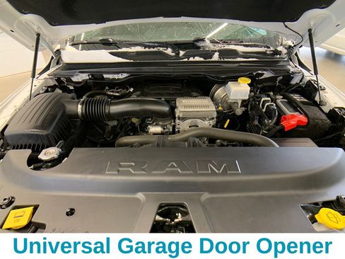 Used 2024 RAM 1500 Big Horn AWD/4WD image 22