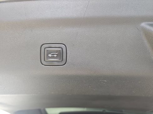 Certified 2023 Chevrolet Tahoe High Country AWD/4WD image 18