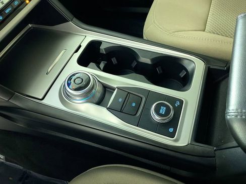 Used 2022 Ford Explorer 4WD image 16