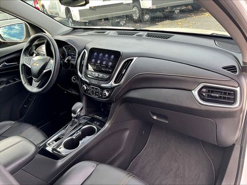Used 2022 Chevrolet Equinox Premier image 21