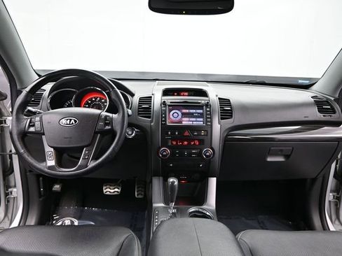 Used 2012 Kia Sorento SX w/ SX Premium Pkg image 15