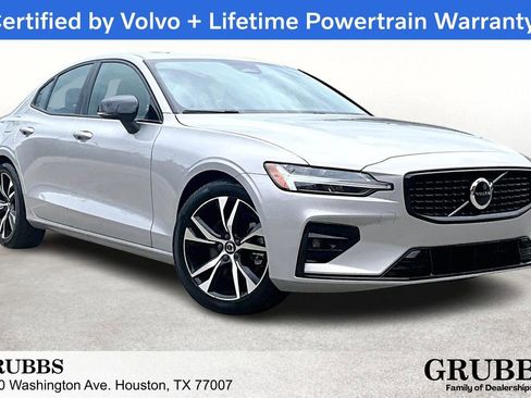 Used 2024 Volvo S60 B5 Core image 1