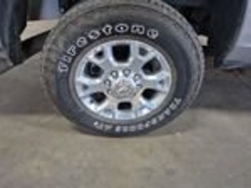 Used 2024 RAM 2500 Laramie w/ Safety Group AWD/4WD image 3