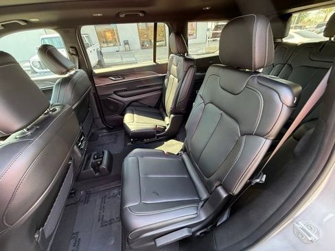 New 2025 Jeep Grand Cherokee L Limited w/ Trailer Tow Package image 20