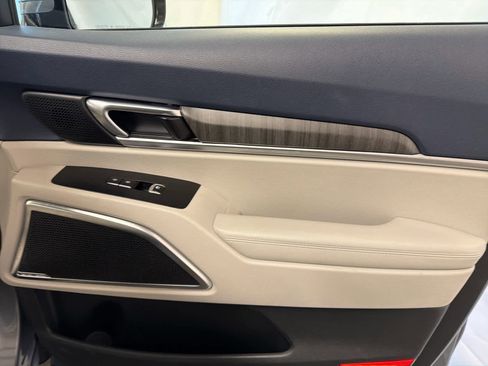 Used 2023 Kia Telluride SX image 30