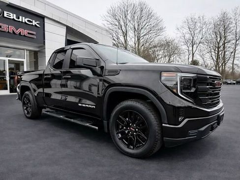 Used 2023 GMC Sierra 1500 Pro w/ Graphite Edition image 6