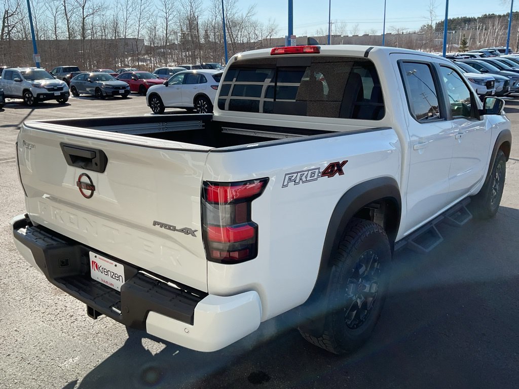 Used 2023 Nissan Frontier PRO-4X w/ Pro-4X Premium Package AWD/4WD image 5